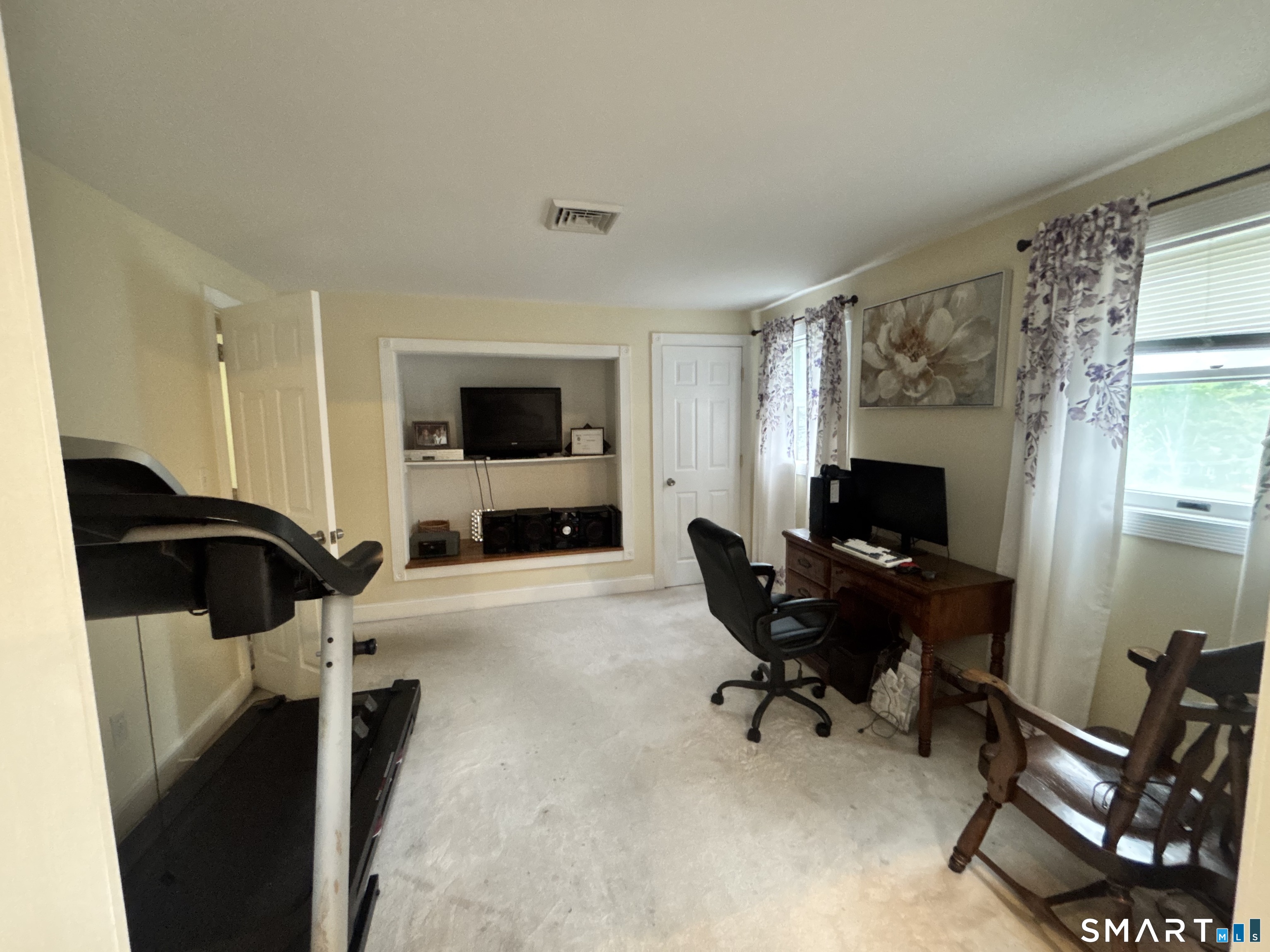 118 Wickham Drive East Hartford CT 06118