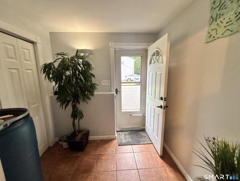 118 Wickham Drive East Hartford CT 06118