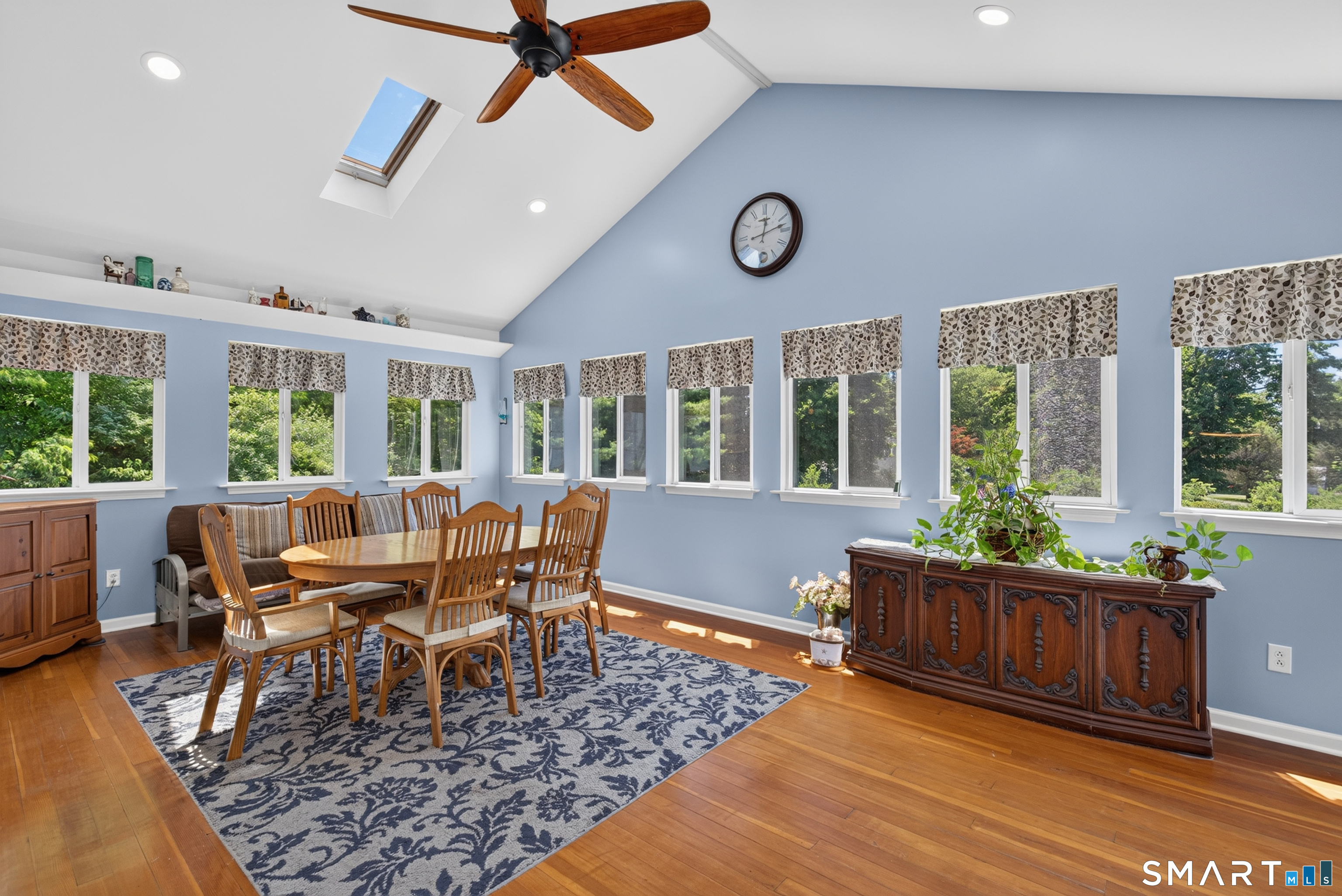 16 Williamsburg Drive Orange CT 06477