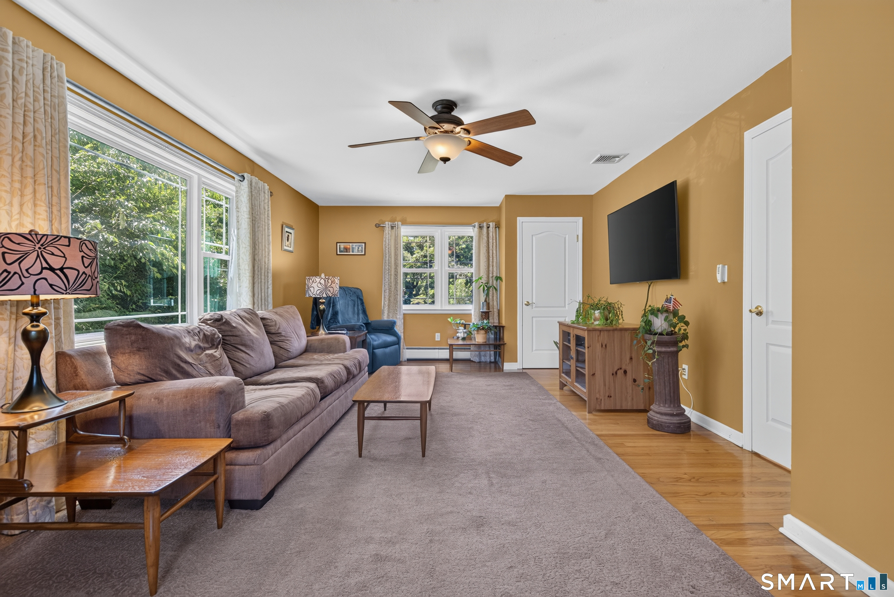 16 Williamsburg Drive Orange CT 06477