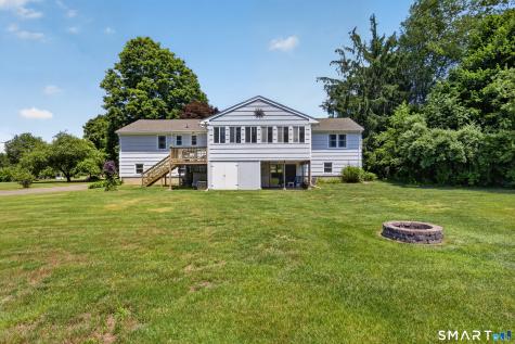 16 Williamsburg Drive Orange CT 06477