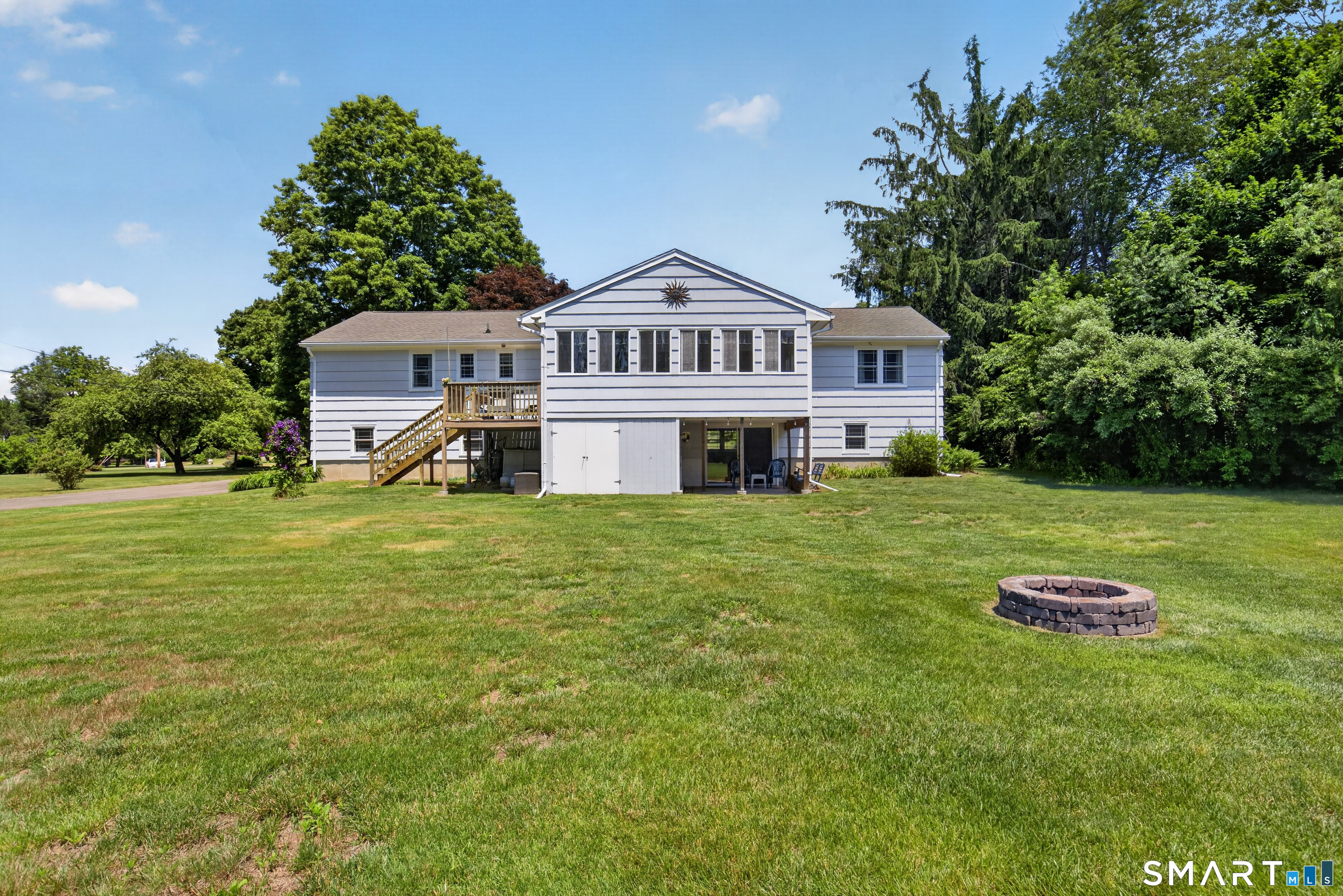 16 Williamsburg Drive Orange CT 06477