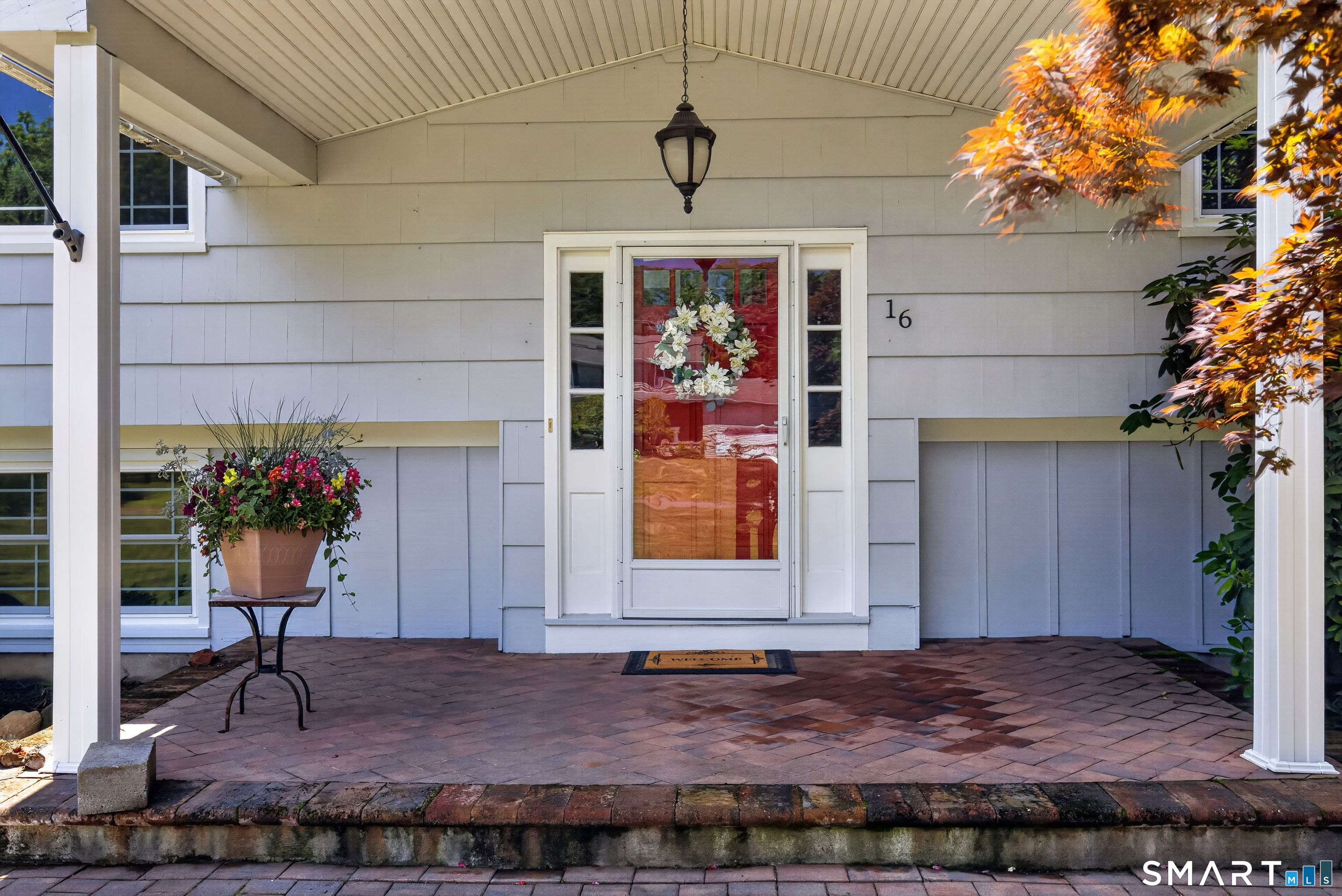 16 Williamsburg Drive Orange CT 06477