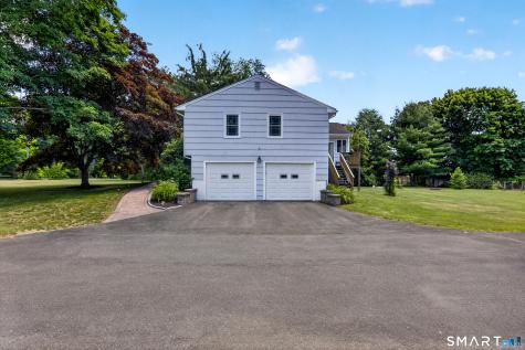 16 Williamsburg Drive Orange CT 06477