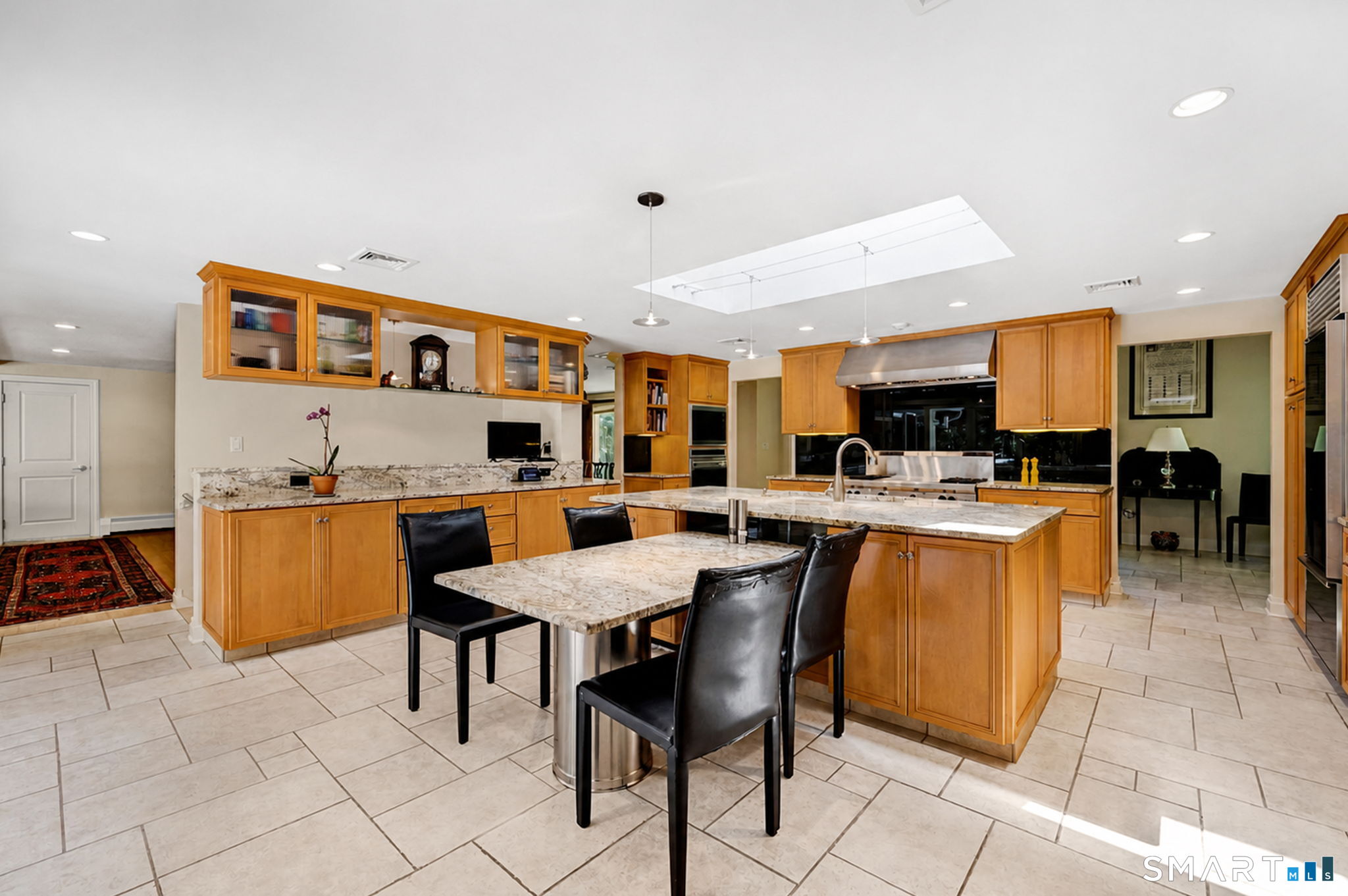 182F Ives Street Hamden CT 06518