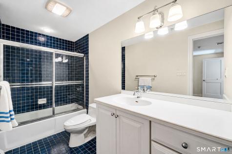 182F Ives Street Hamden CT 06518