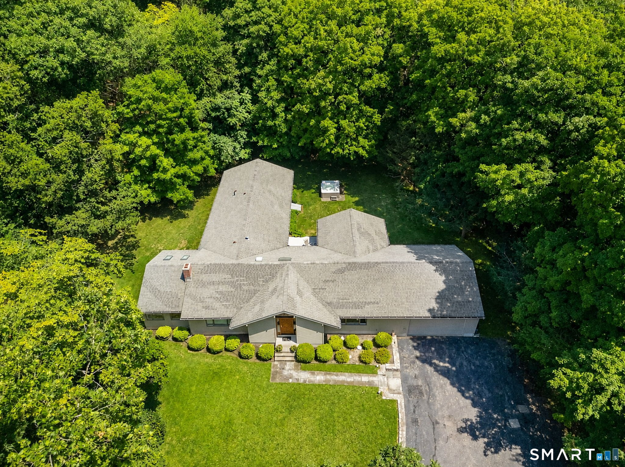 182F Ives Street Hamden CT 06518