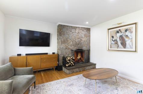 107 Clovelly Road Stamford CT 06902