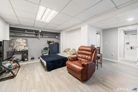 21 Fountain Terrace New Haven CT 06515