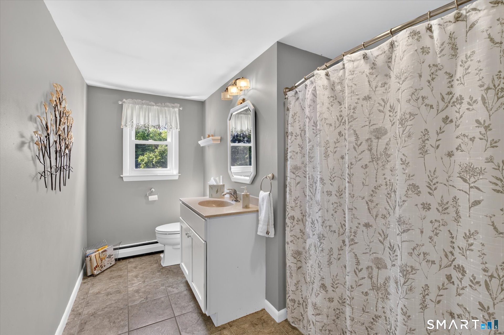 5 Parsons Drive Simsbury CT 06070