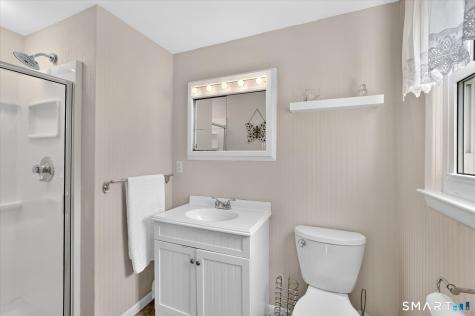 5 Parsons Drive Simsbury CT 06070