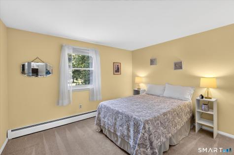 5 Parsons Drive Simsbury CT 06070