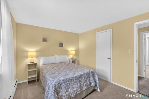 5 Parsons Drive Simsbury CT 06070