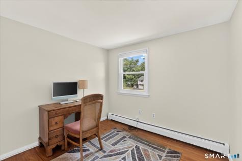 5 Parsons Drive Simsbury CT 06070