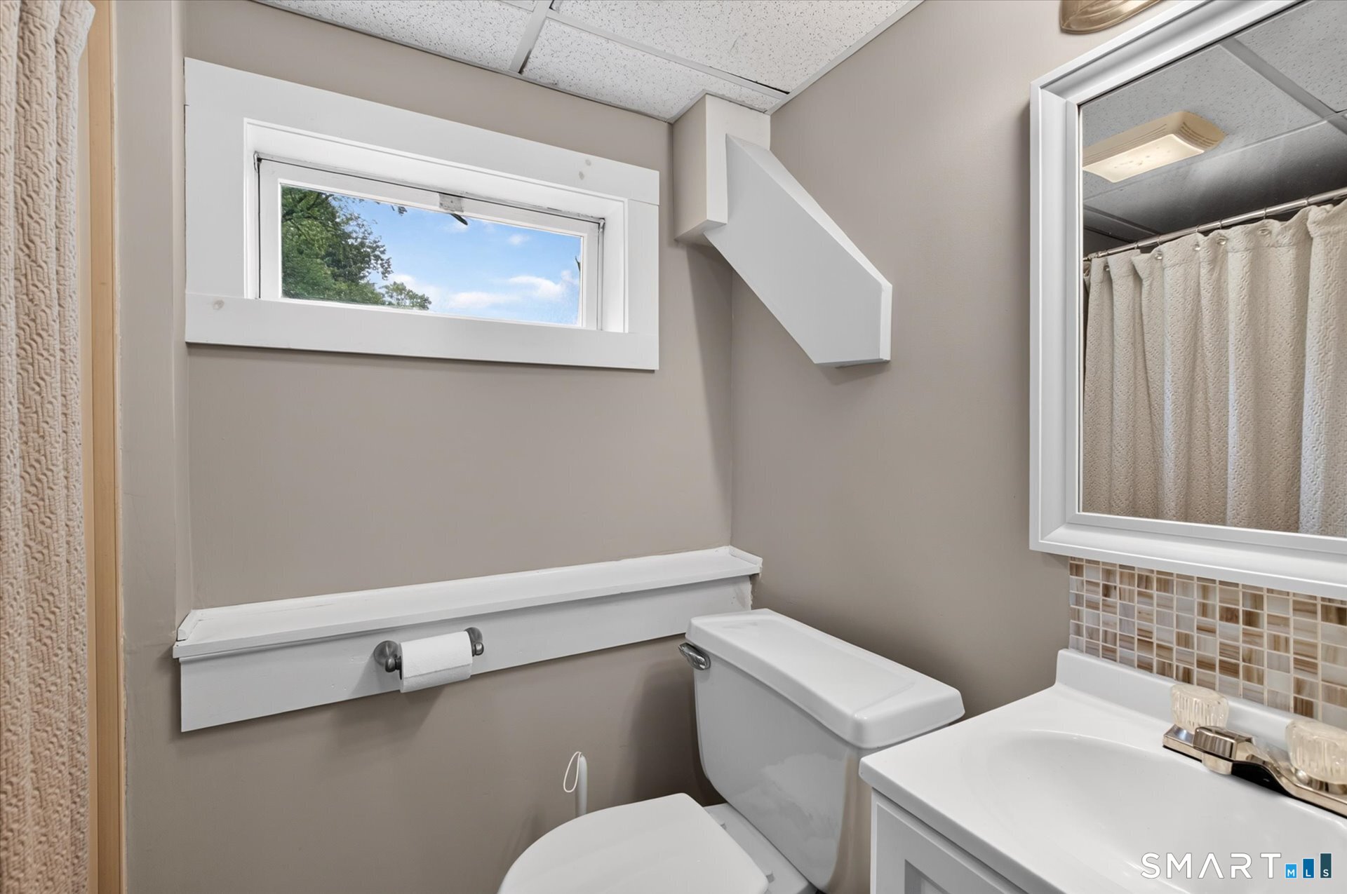 5 Parsons Drive Simsbury CT 06070