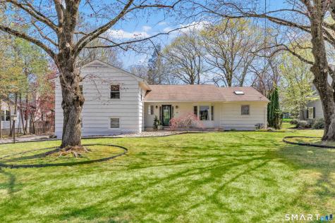 89 Random Road Fairfield CT 06825