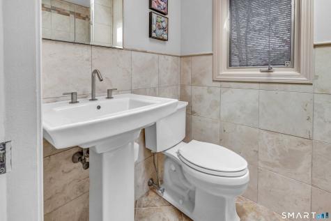 89 Random Road Fairfield CT 06825