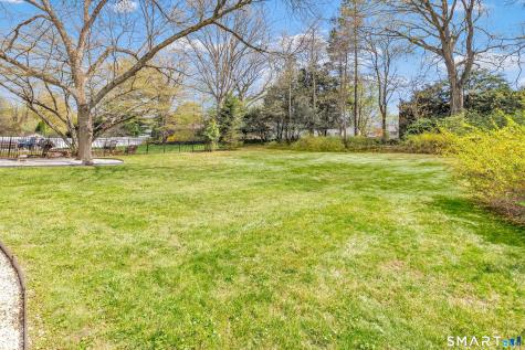 89 Random Road Fairfield CT 06825