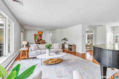 89 Random Road Fairfield CT 06825