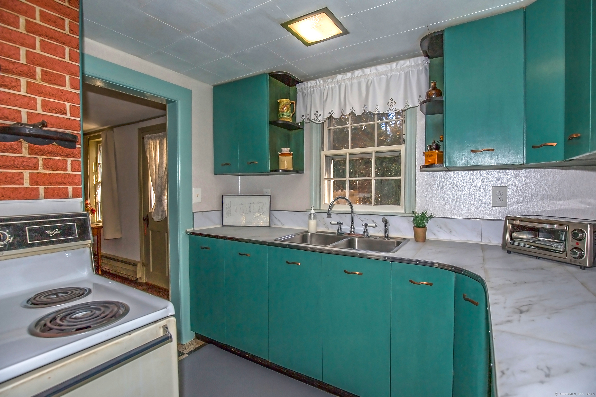 58 Maple Street Ellington CT 06029