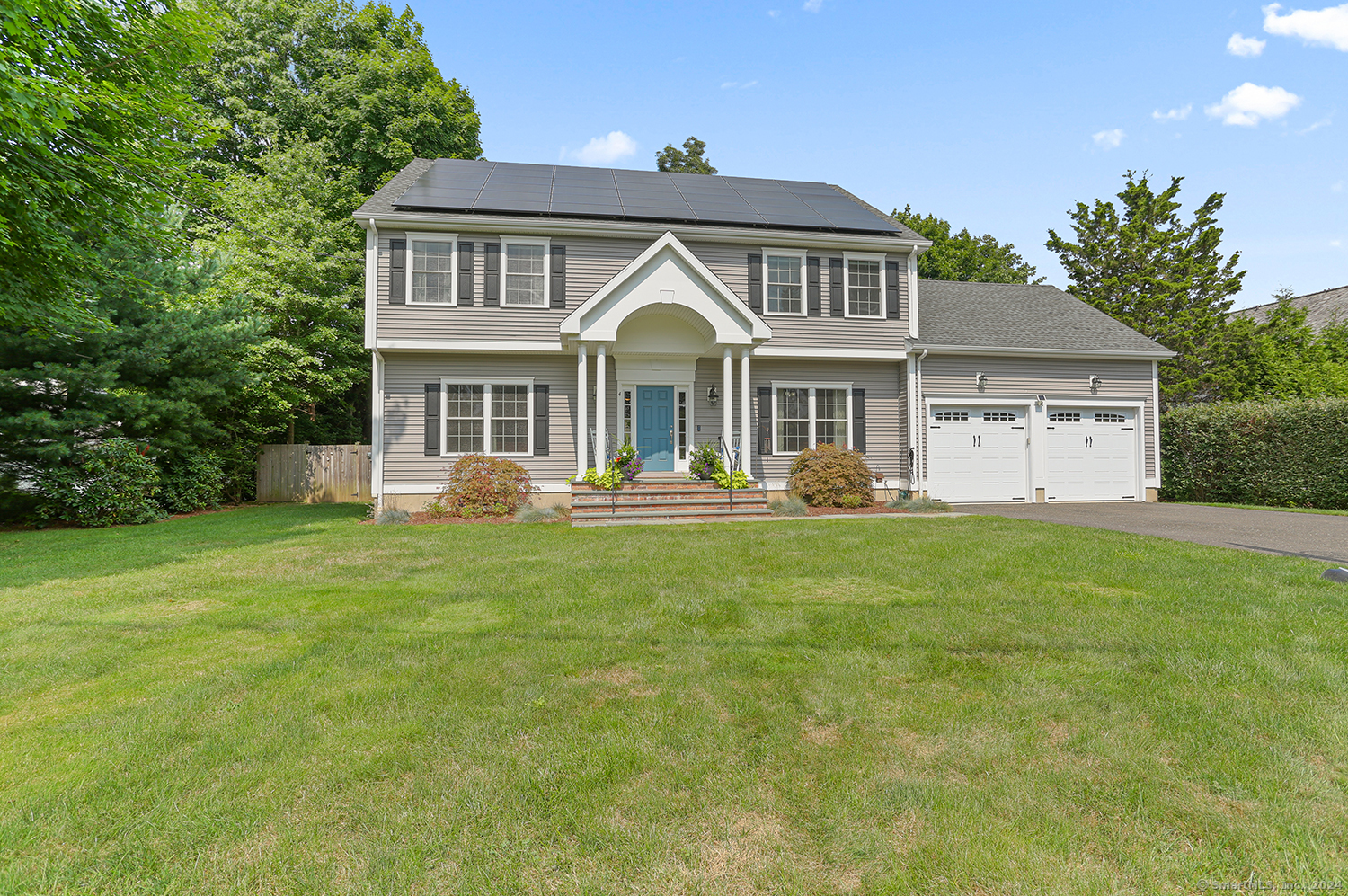 4 Nelson Place Fairfield CT 06825