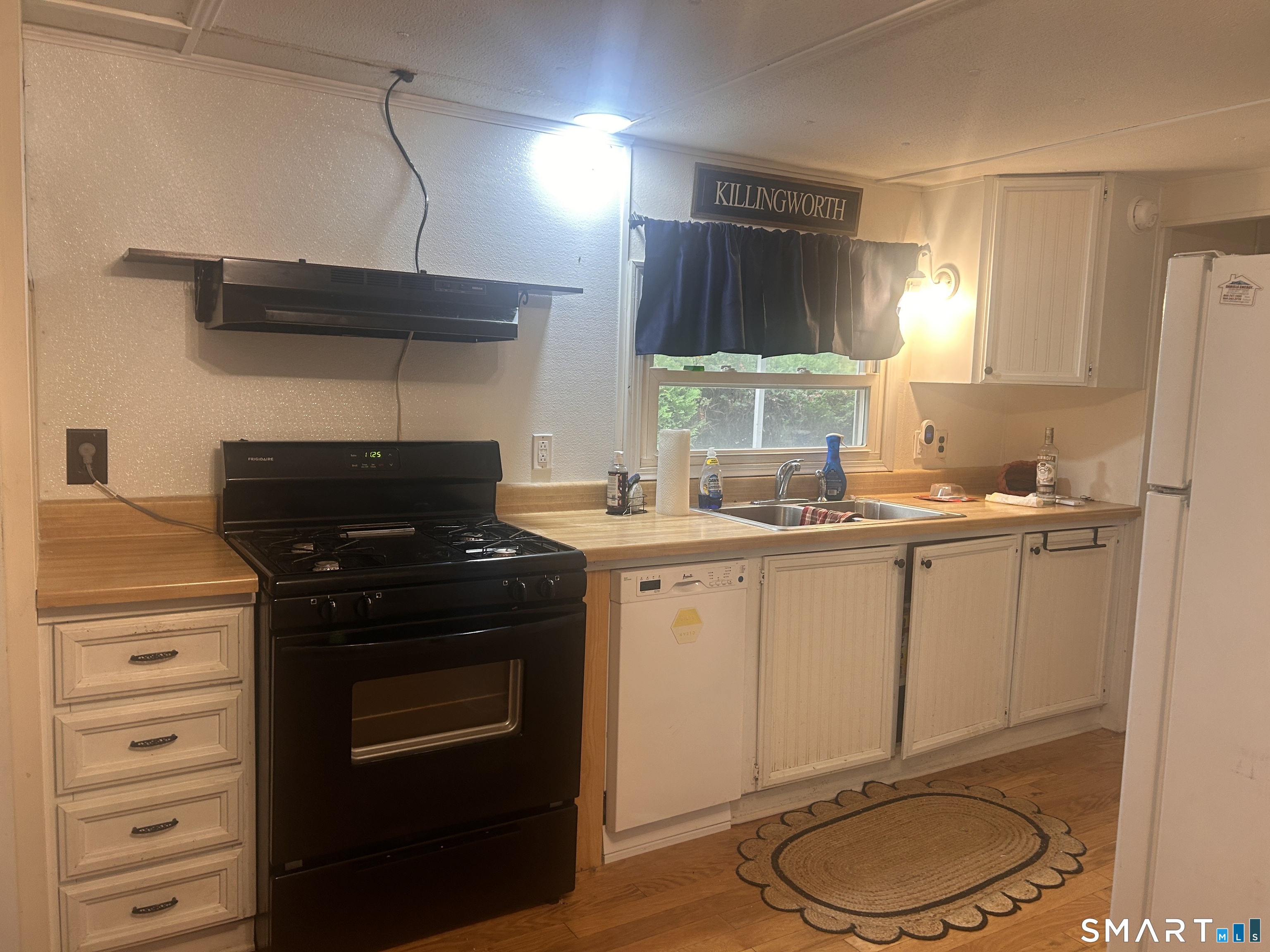 25 Whitewood Road Killingworth CT 06419