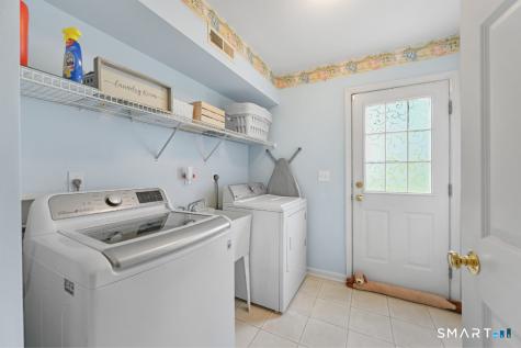 333 Stonebridge Lane Trumbull CT 06611