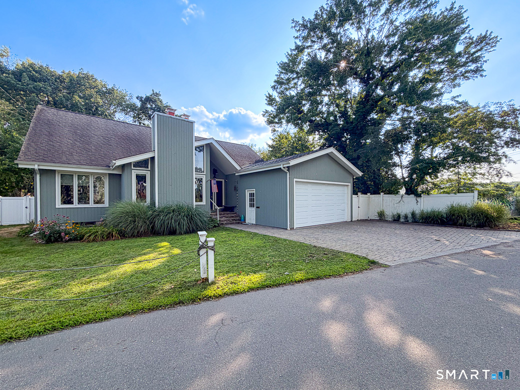 16 Highland Avenue Branford CT 06405