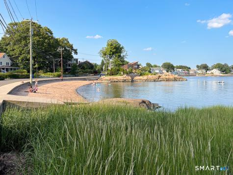 16 Highland Avenue Branford CT 06405