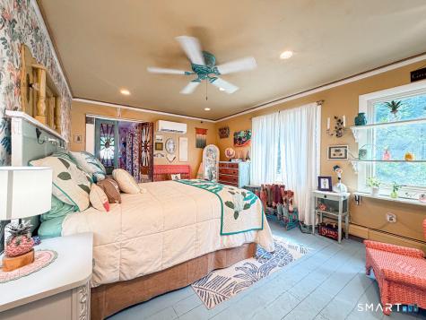16 Highland Avenue Branford CT 06405