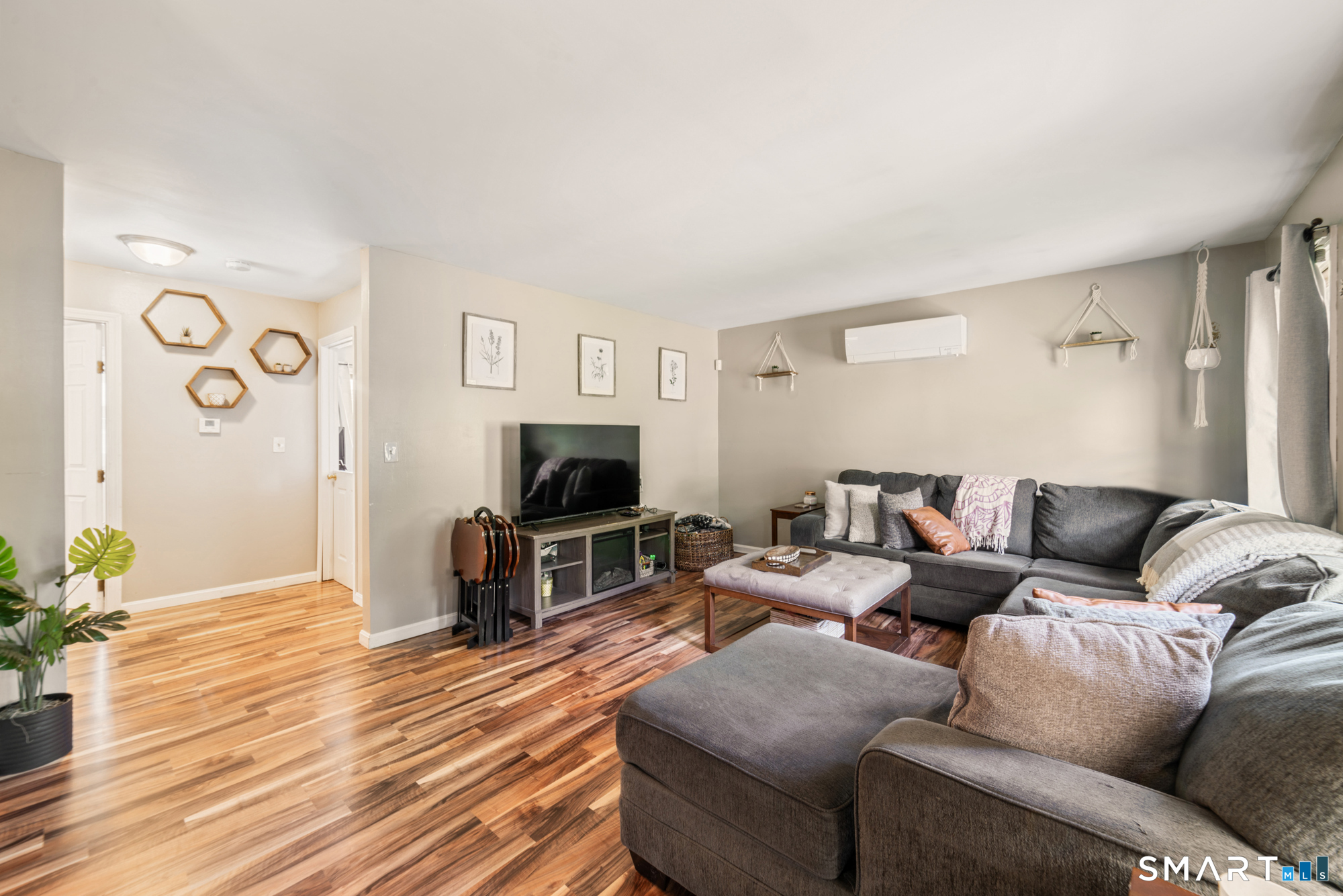 19 Colony Street Shelton CT 06484