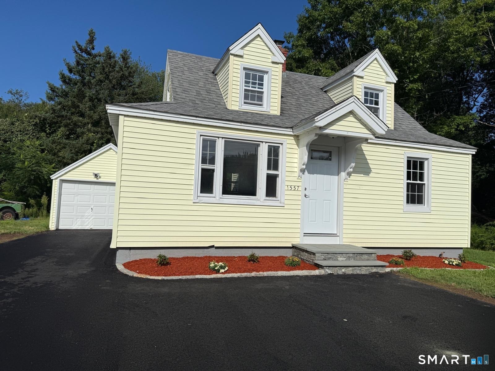 Wolcott CT, 1557 Wolcott Road