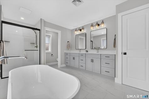 23 Stone Oak Drive New Milford CT 06776