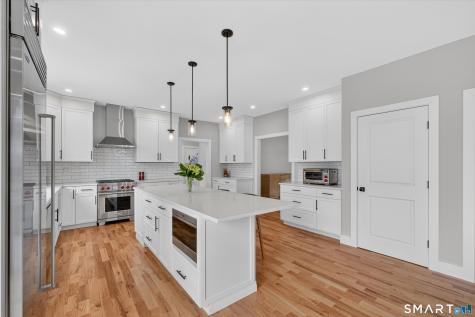 23 Stone Oak Drive New Milford CT 06776