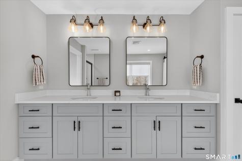 23 Stone Oak Drive New Milford CT 06776