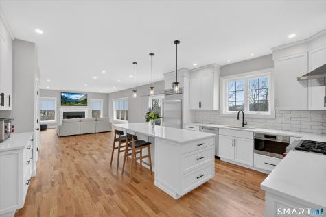 23 Stone Oak Drive New Milford CT 06776