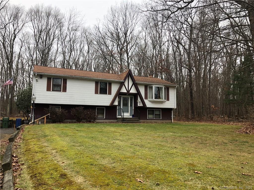 4 Knollwood Drive East Hampton CT 06424