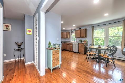 20 Highland Avenue Woodbridge CT 06525