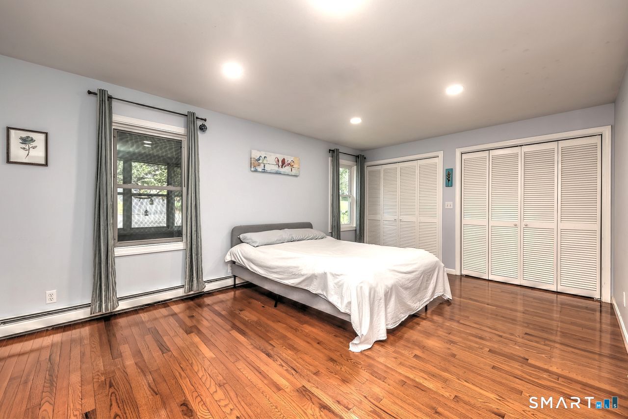 20 Highland Avenue Woodbridge CT 06525