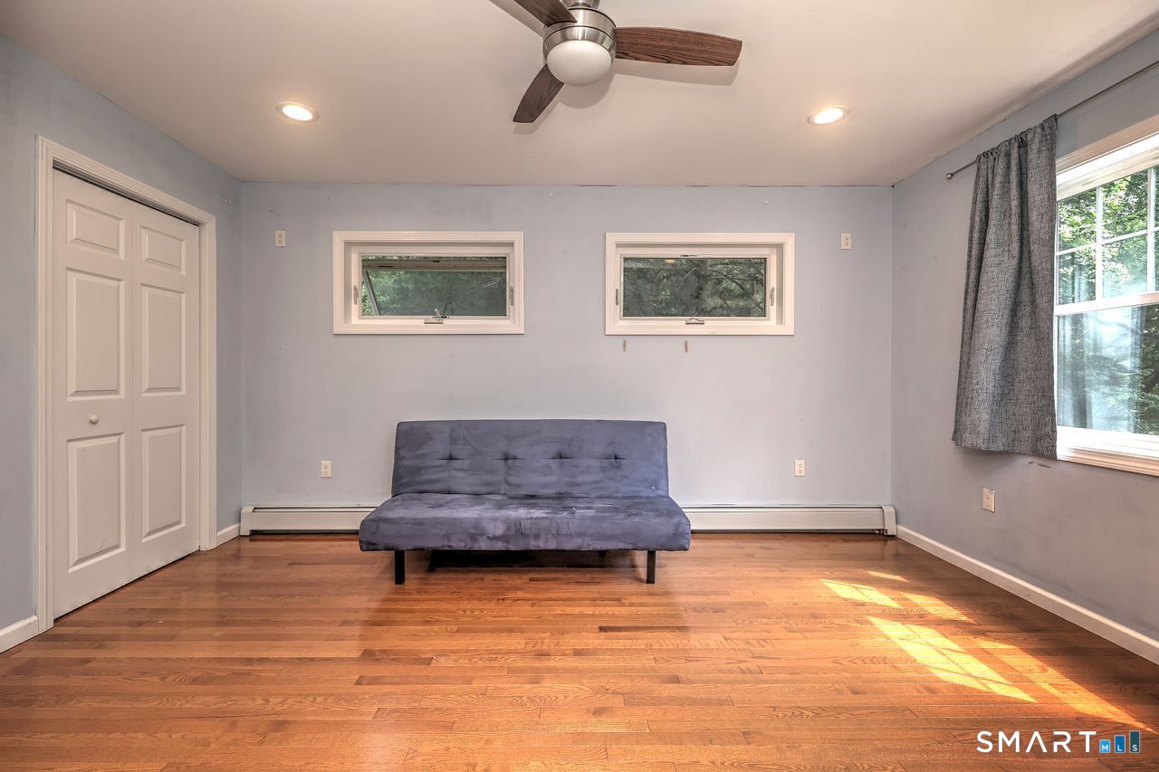 20 Highland Avenue Woodbridge CT 06525