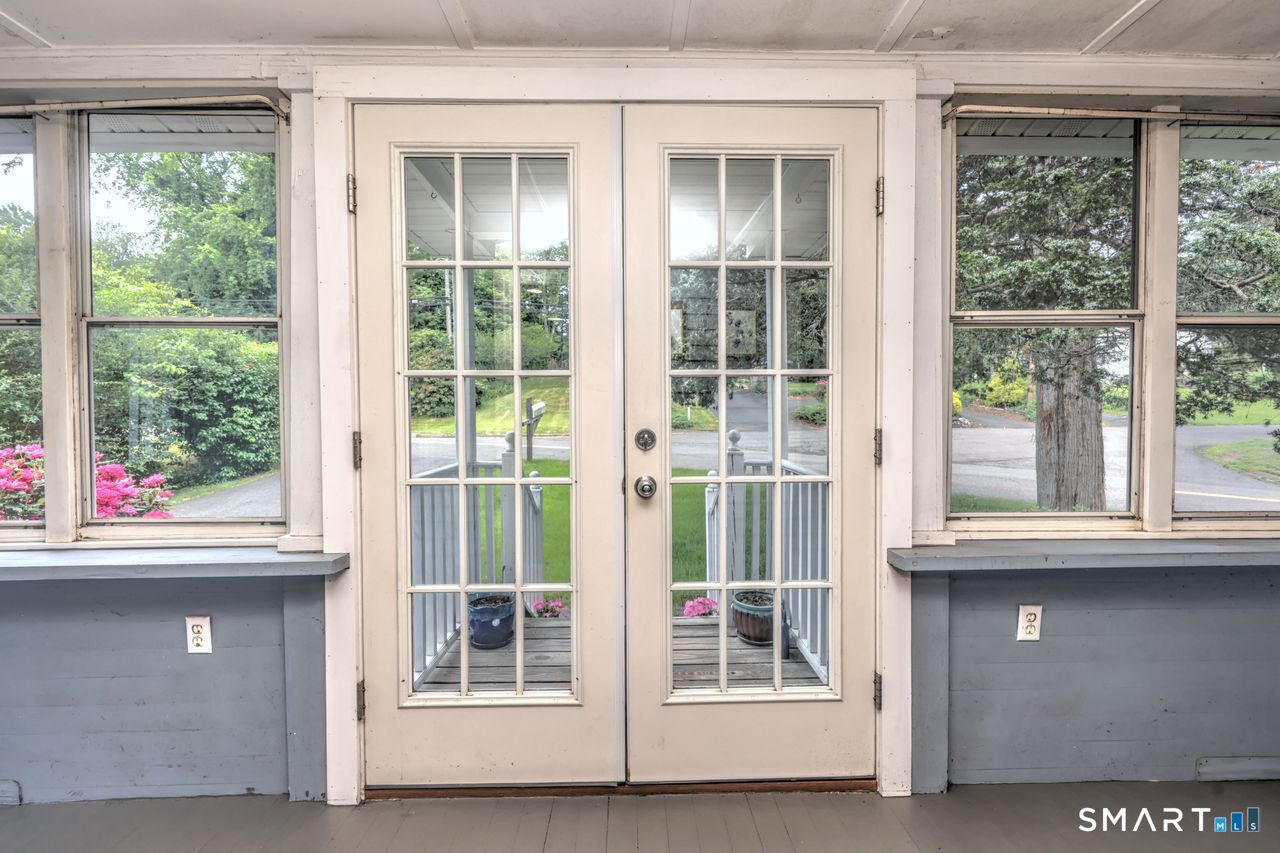 20 Highland Avenue Woodbridge CT 06525