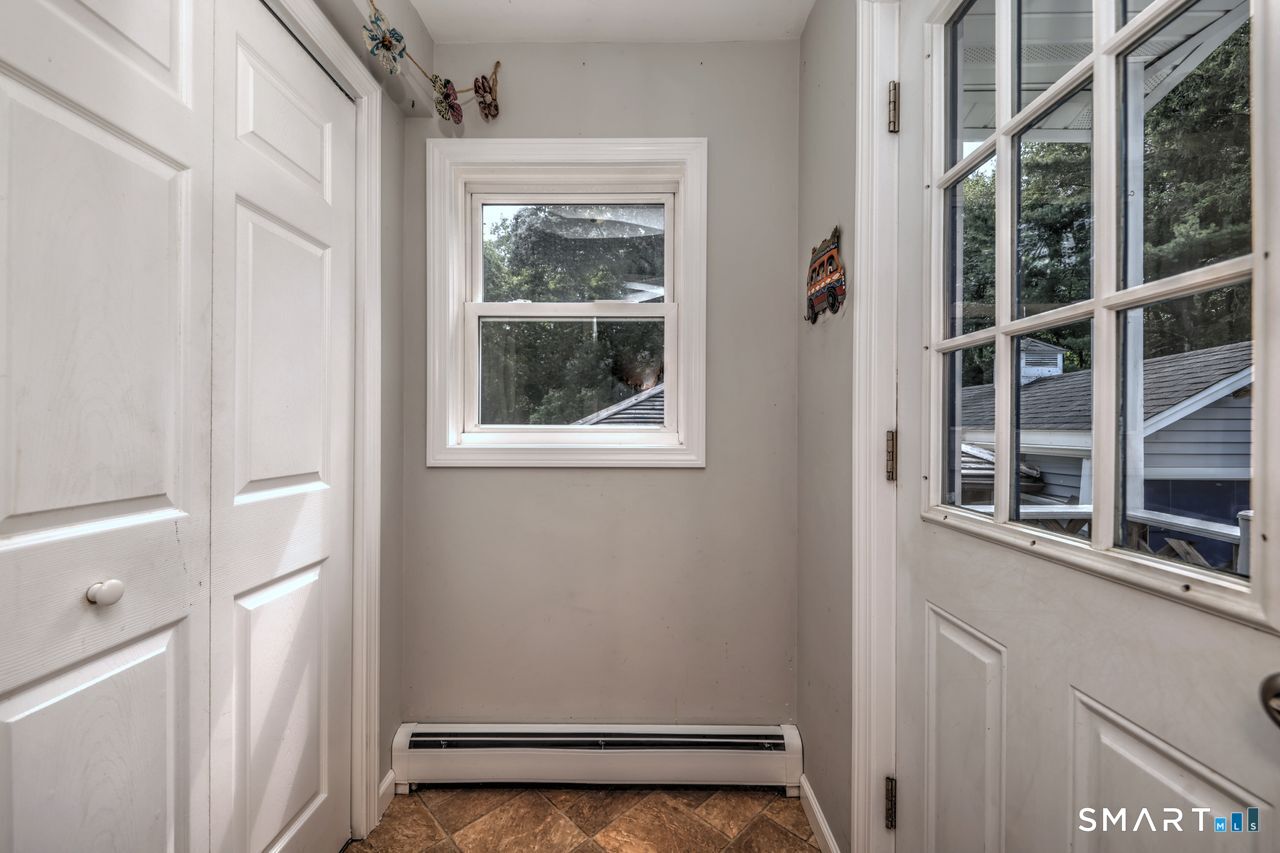 20 Highland Avenue Woodbridge CT 06525