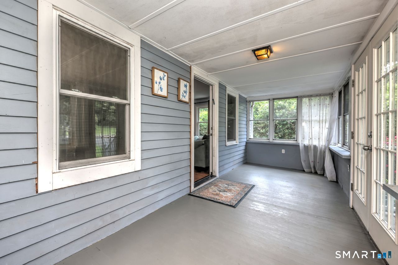 20 Highland Avenue Woodbridge CT 06525