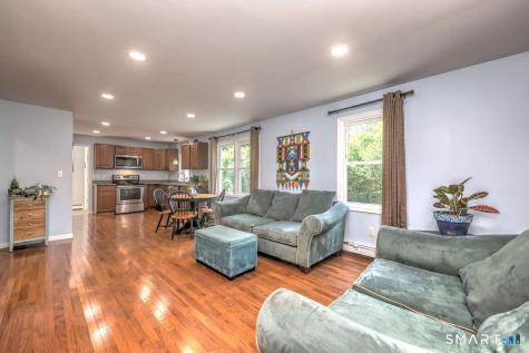 20 Highland Avenue Woodbridge CT 06525