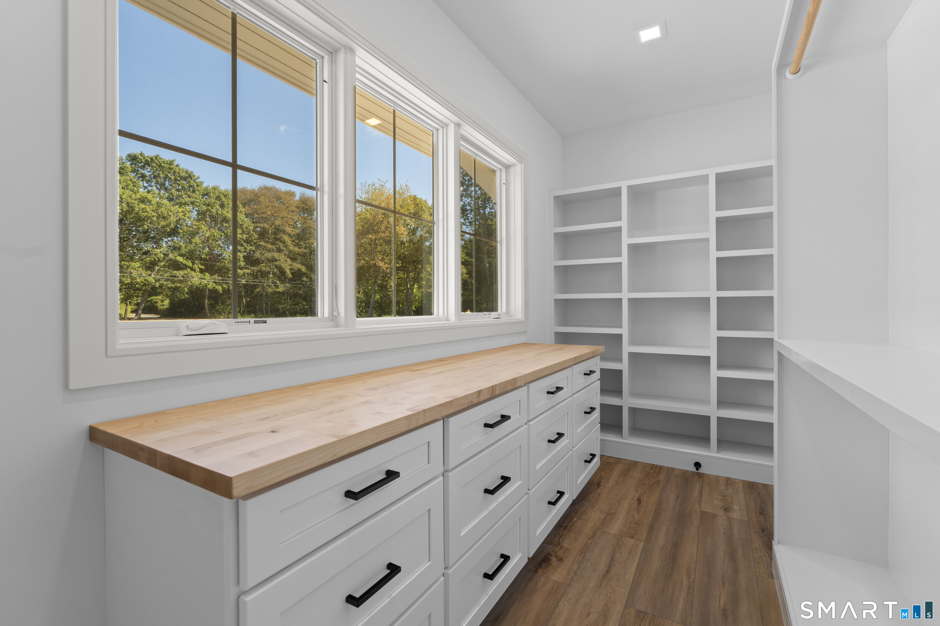 23-1 Heritage Road East Lyme CT 06333