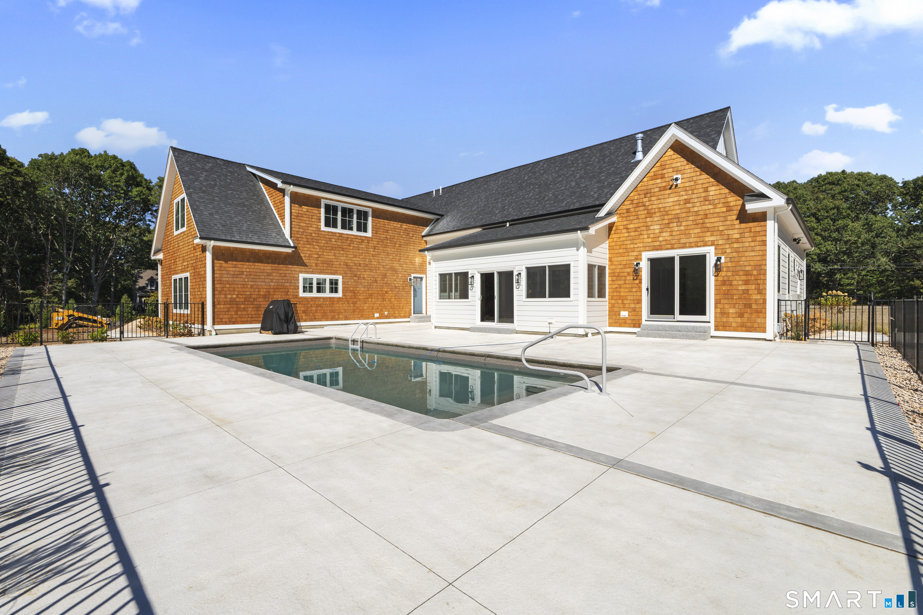 23-1 Heritage Road East Lyme CT 06333