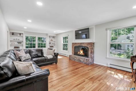 16 Alpine Road Trumbull CT 06611
