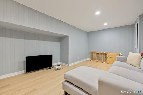 146 Dry Hill Road Norwalk CT 06851