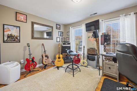 210 Martha Way Thomaston CT 06787