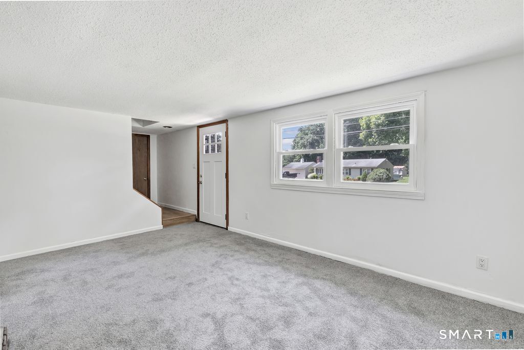 72 Stendahl Drive Shelton CT 06484